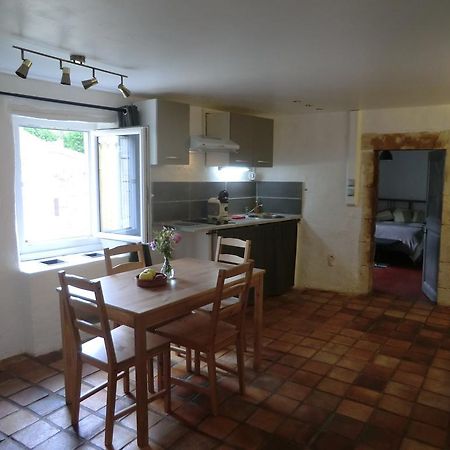 Le Montadou Saint Montan Apartment ภายนอก รูปภาพ