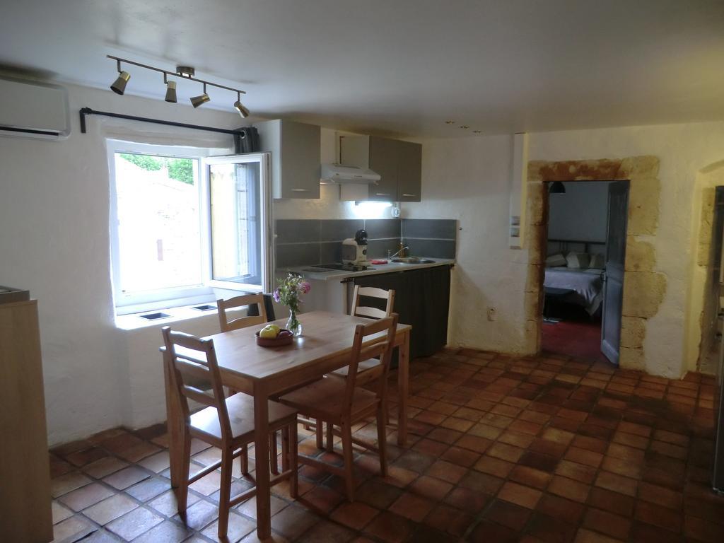 Le Montadou Saint Montan Apartment ภายนอก รูปภาพ