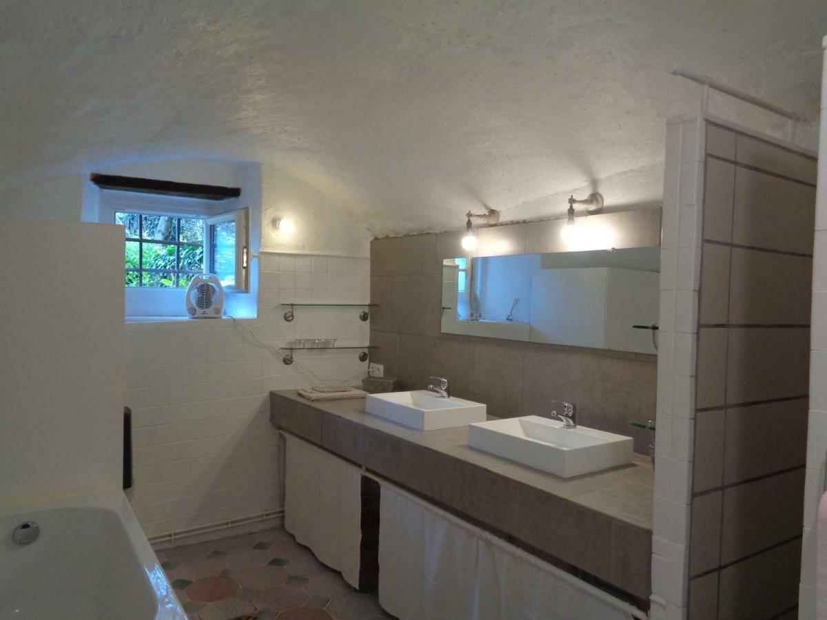 Le Montadou Saint Montan Apartment ภายนอก รูปภาพ